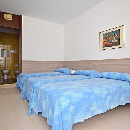 Condominio Luna 1 Lignano Sabbiadoro Buitenkant foto